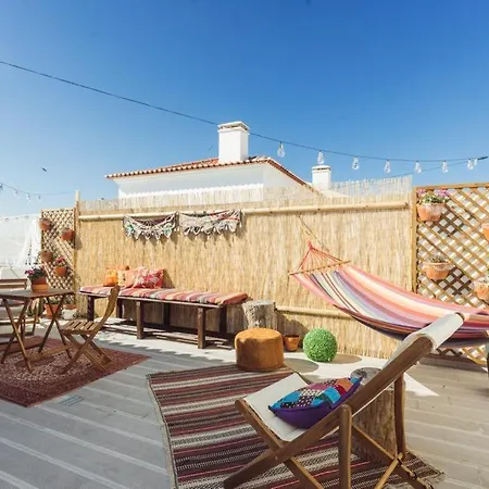 Moniz Surf Lodge Affittacamere *