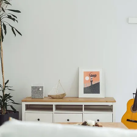 Moniz Surf Lodge Affittacamere Ferrel (Leiria)
